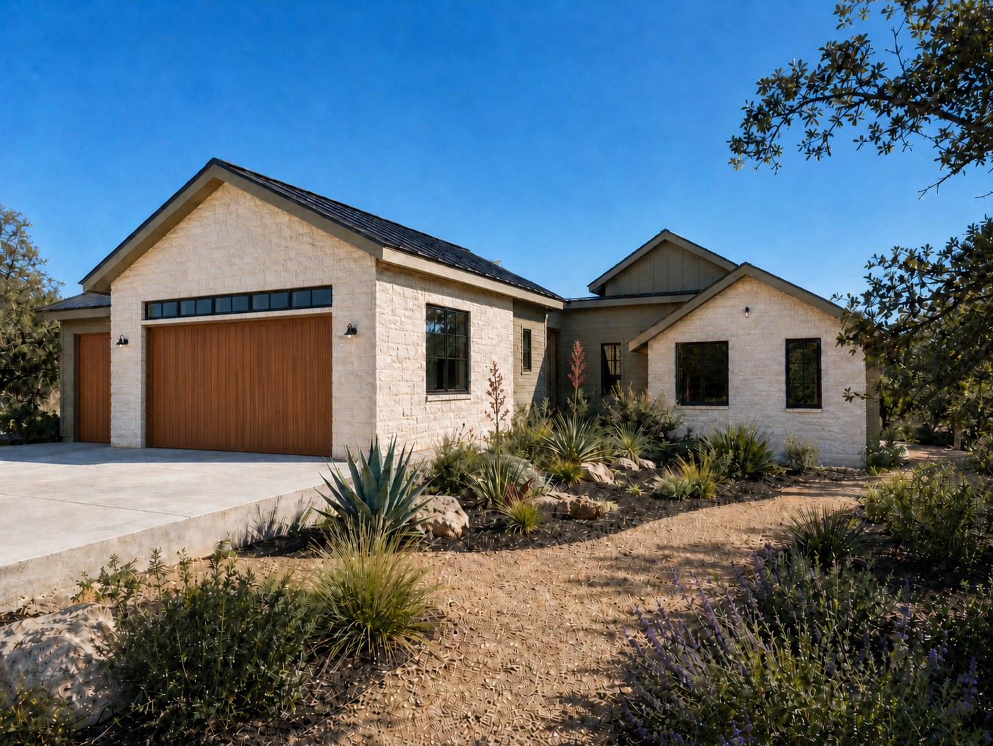 464 Ranch Lot 5 — 3-car garage with cedar doors